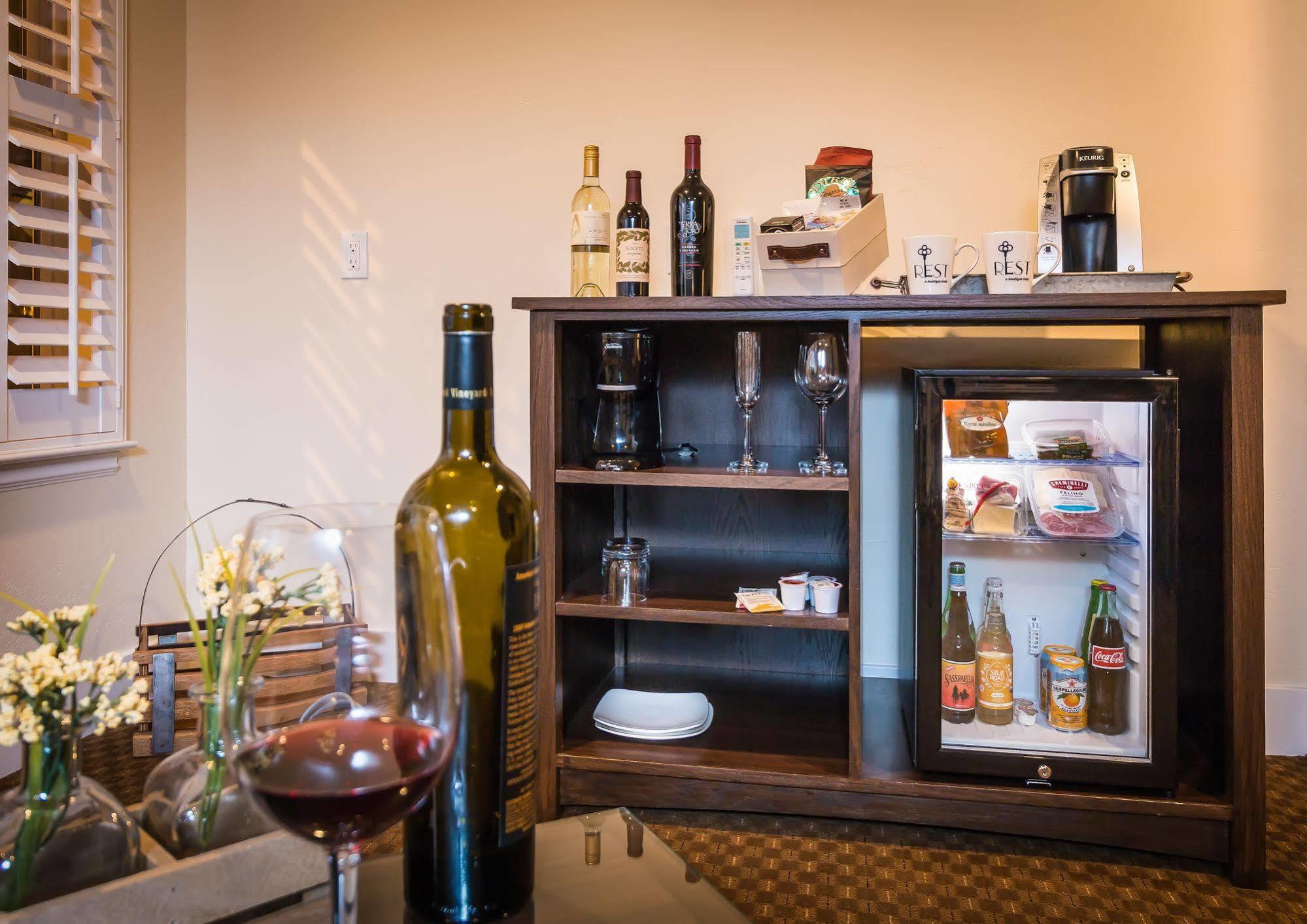 Rest, A Boutique Hotel Plymouth 외부 사진